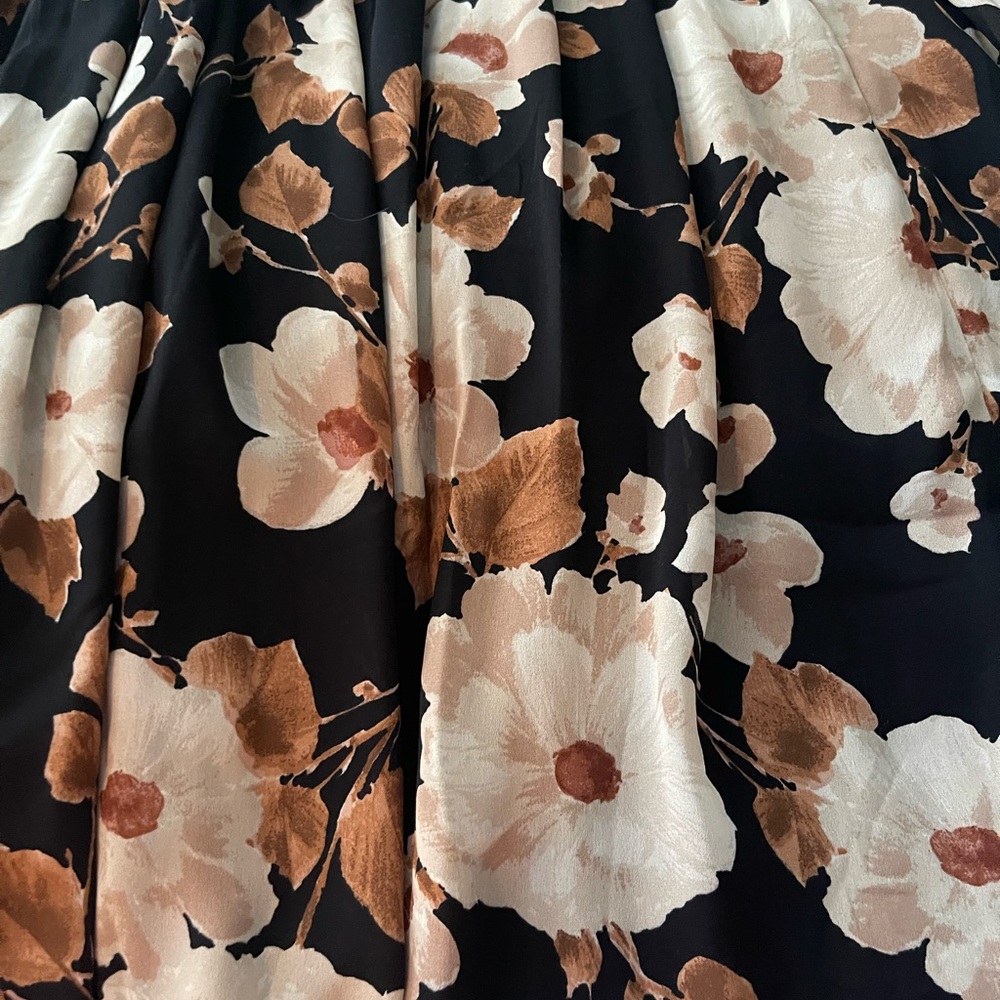 Abercrombie & Fitch Black and Brown Floral Dress - Picture 2 of 5